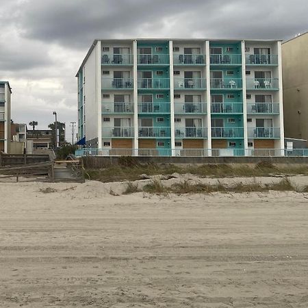 Southern Breeze Ocean Front Hotel Myrtle Beach Exterior photo